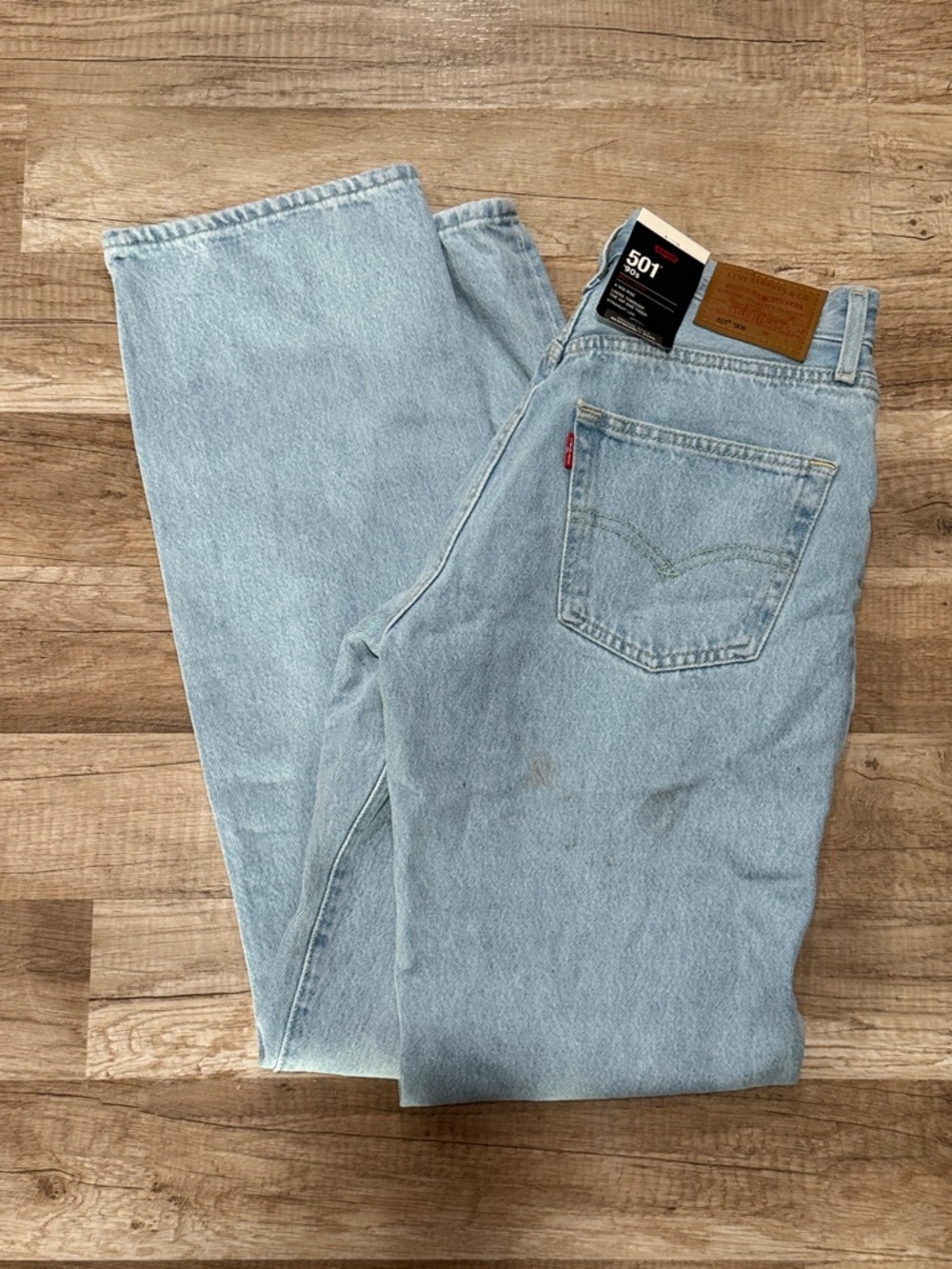 Levi's 501 ‘90s Light Wash Jeans 25 x 32 mid rise straight leg NWT